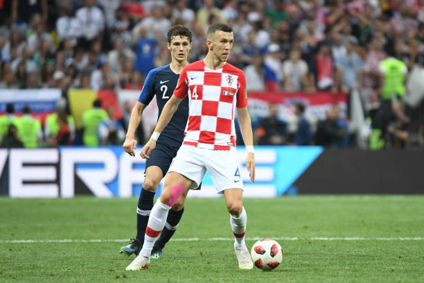 期待看到他 期待看到他